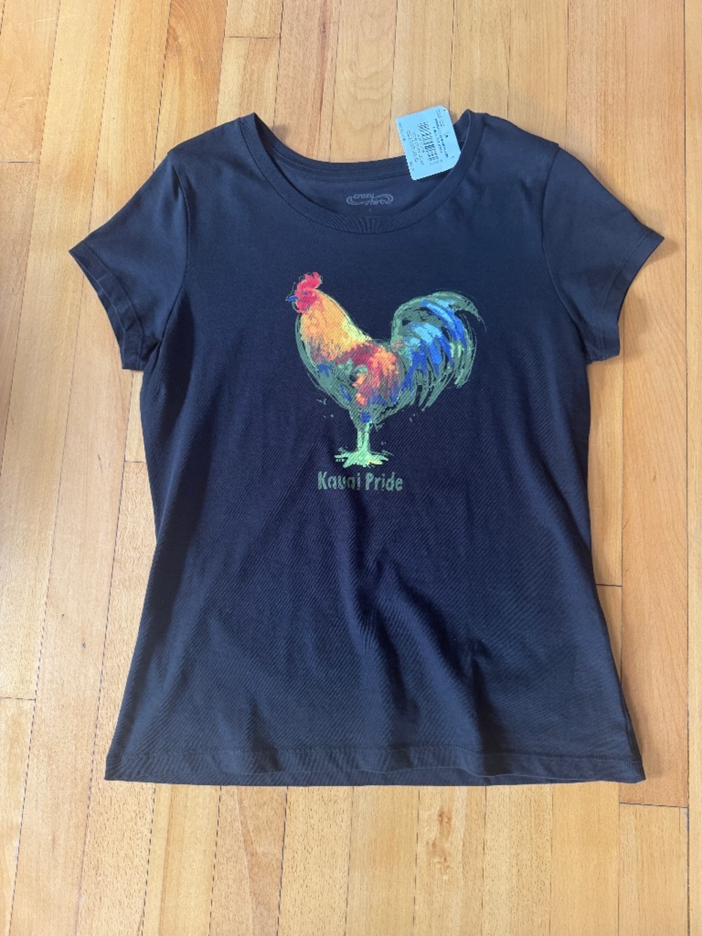 Crazy Shirts  “Kauai Pride” Rooster t-shirt. Size S.  NWT